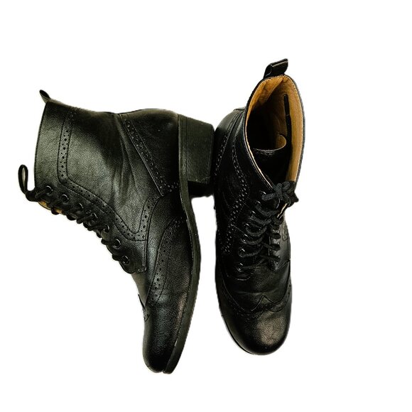 Dollhouse Women's Above Ankle Combat Styyle Lace -Up Boots Size 8.5 - Picture 1 of 6